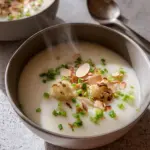 Blumenkohl-Cremesuppe mit Kartoffeln