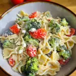 Feta Pasta mit Brokkoli und Tomaten