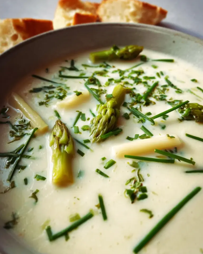 Spargelcremesuppe - einfach & wie von Oma