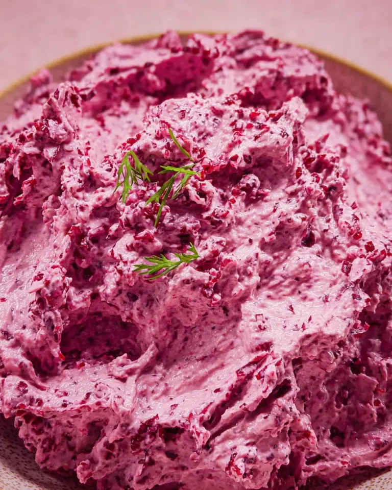 Rote Bete Dip Rezept - leckerer Aufstrich zu Brot