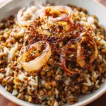 Mujadara (Arabischer Reis mit Linsen und Zwiebeln)
